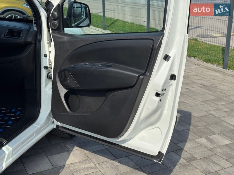 Минивэн Opel Combo 2018 в Ровно
