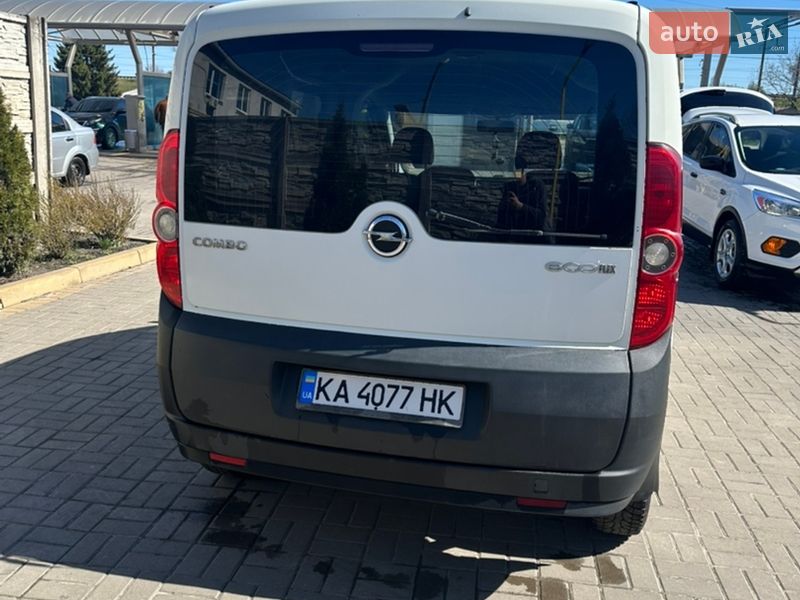 Минивэн Opel Combo 2013 в Бердичеве
