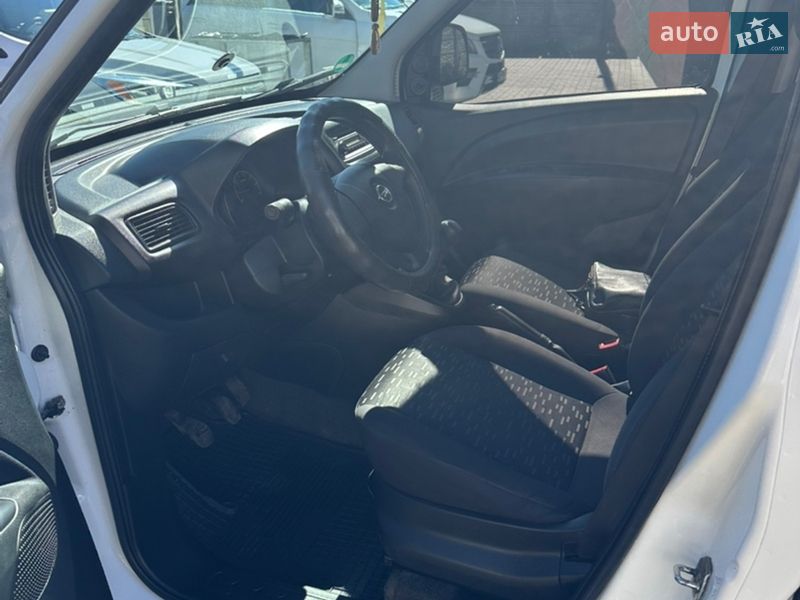 Минивэн Opel Combo 2013 в Бердичеве