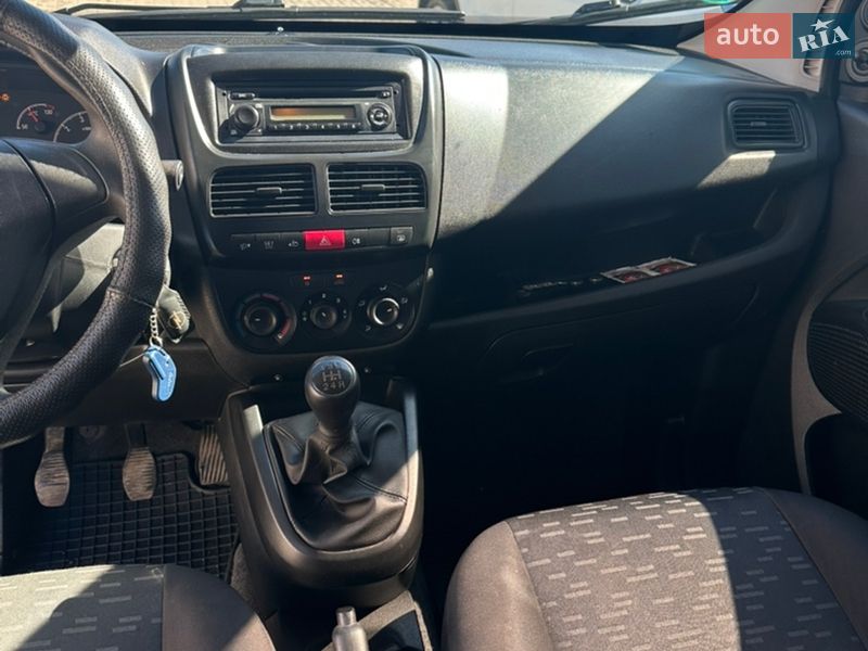 Минивэн Opel Combo 2013 в Бердичеве