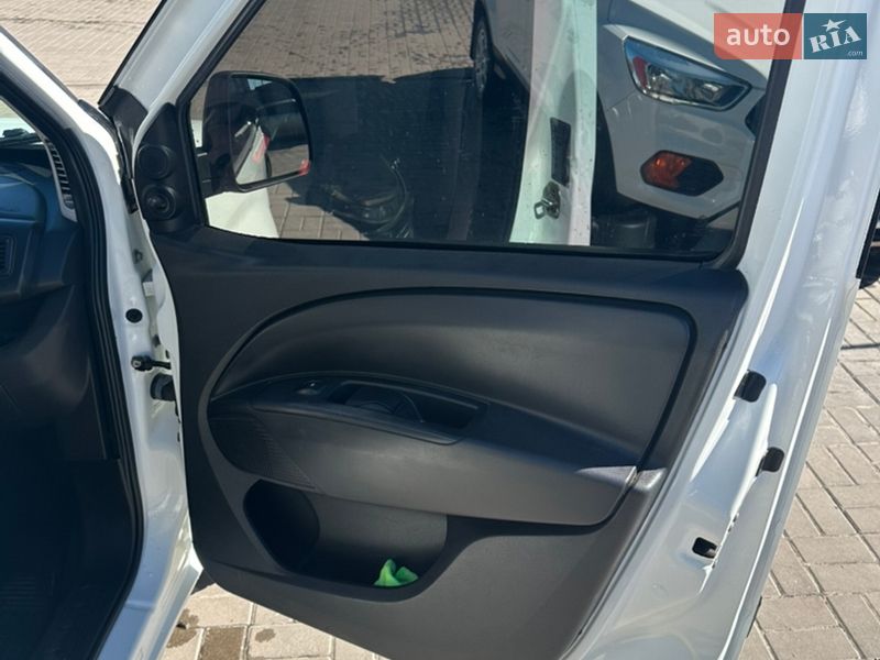 Минивэн Opel Combo 2013 в Бердичеве
