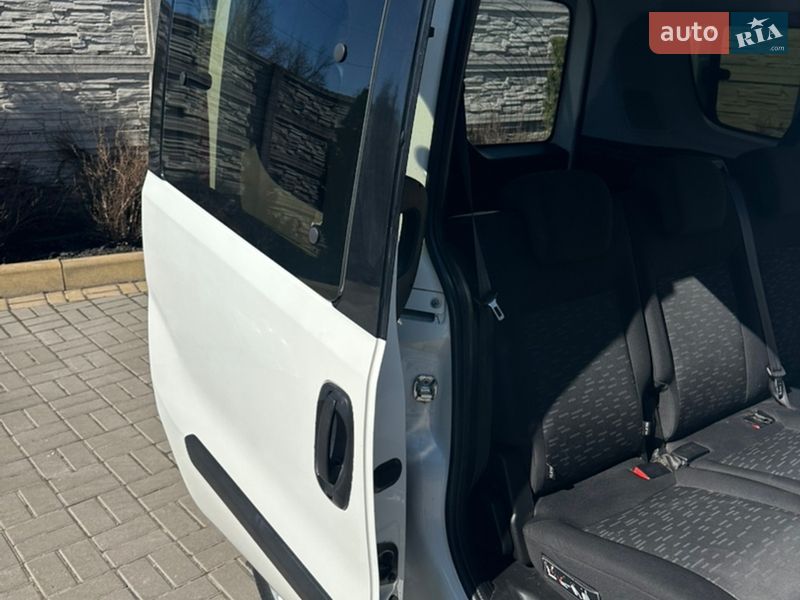 Минивэн Opel Combo 2013 в Бердичеве