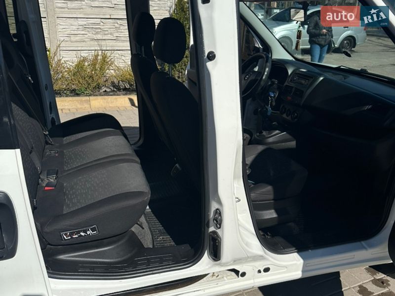 Минивэн Opel Combo 2013 в Бердичеве