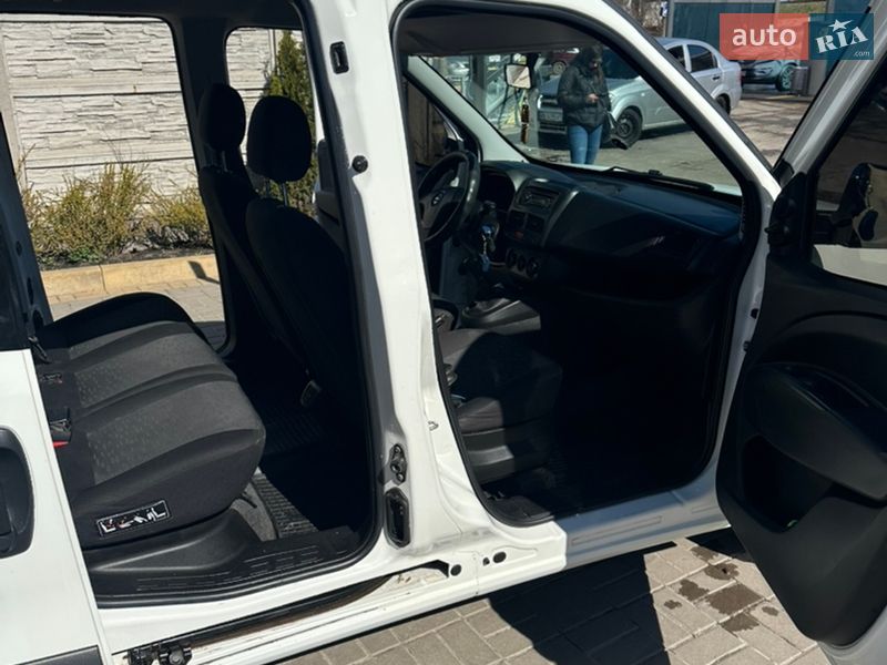 Минивэн Opel Combo 2013 в Бердичеве