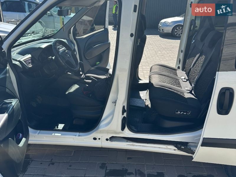 Минивэн Opel Combo 2013 в Бердичеве