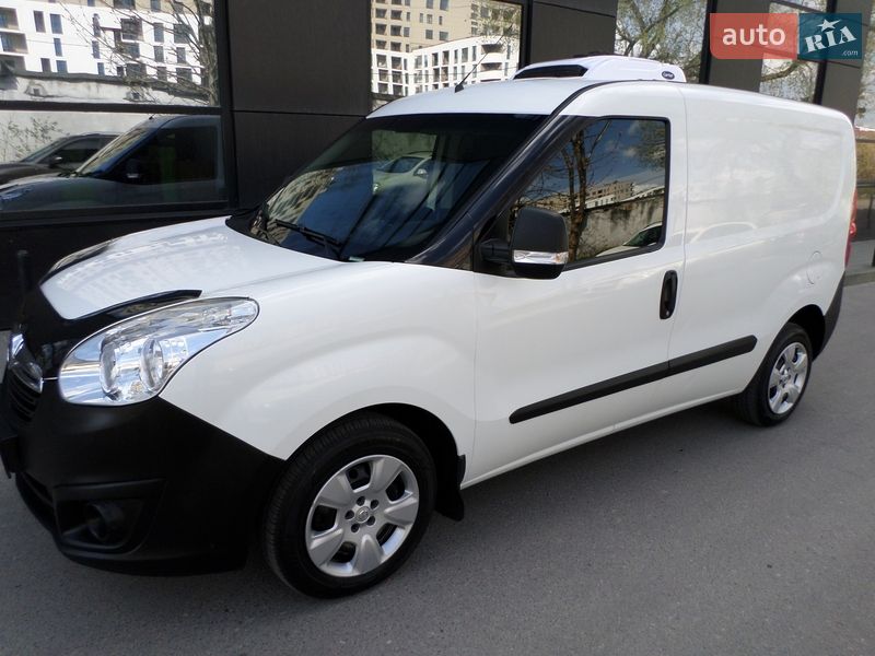 Рефрижератор Opel Combo 2015 в Львове
