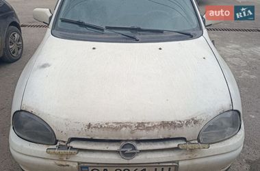 Грузовой фургон Opel Combo 2001 в Кривом Роге