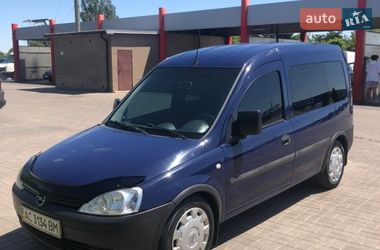 Мінівен Opel Combo 2006 в Нововолинську