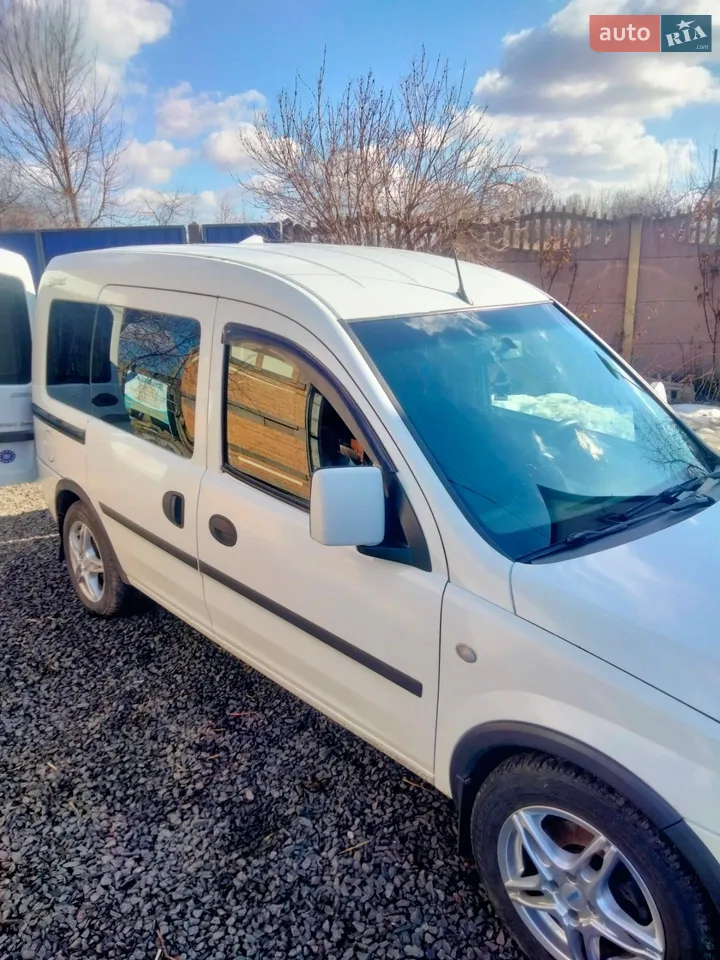 2011 Opel Combo - мініатюра 11