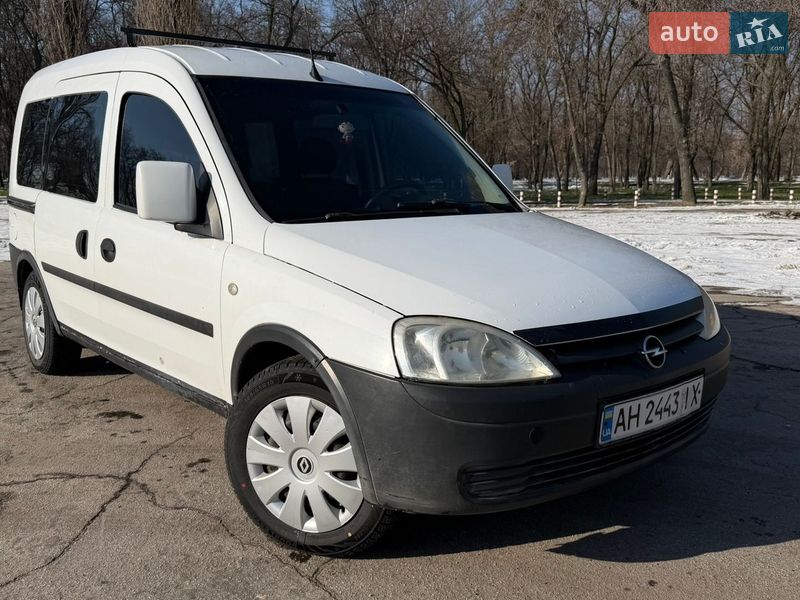 Opel Combo 2005