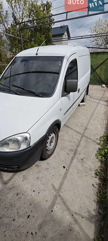 Opel Combo 2005