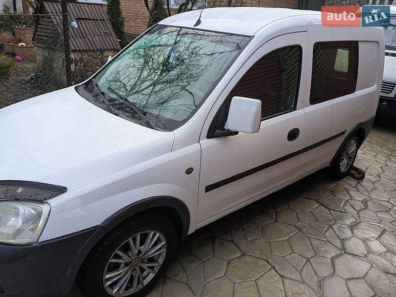 Мінівен Opel Combo 2007 в Хусті