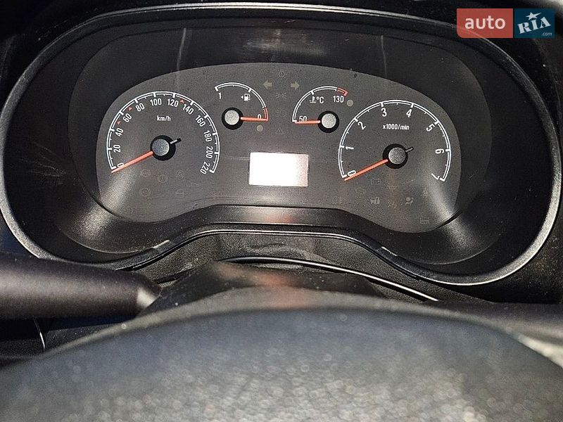 Грузопассажирский фургон Opel Combo 2012 в Черкассах