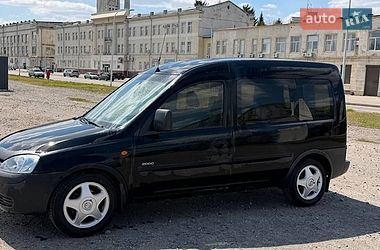 Мінівен Opel Combo 2002 в Харкові