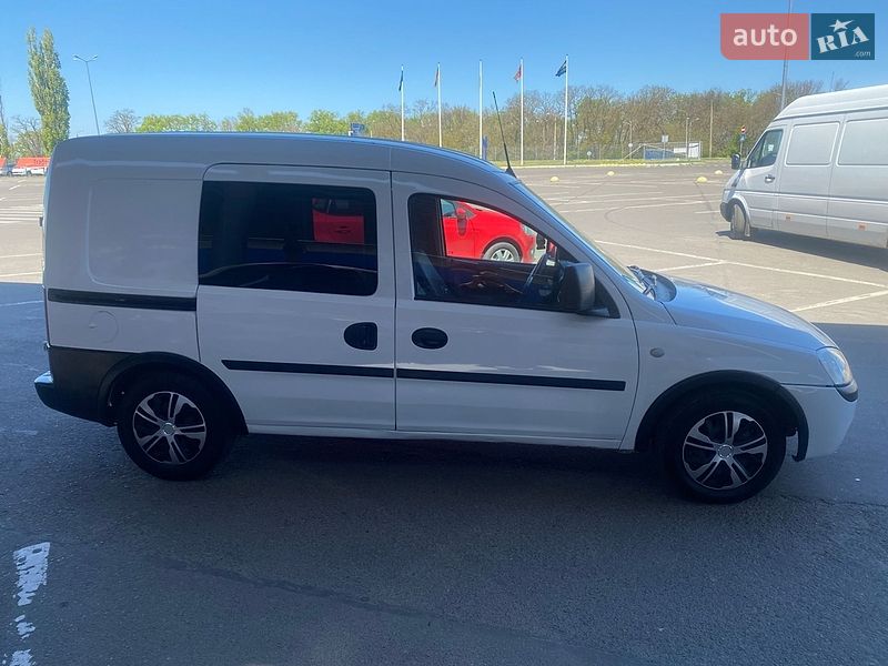 Мінівен Opel Combo 2005 в Одесі