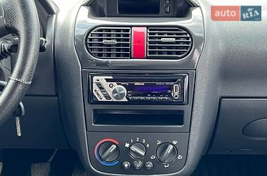 Минивэн Opel Combo 2005 в Коломые