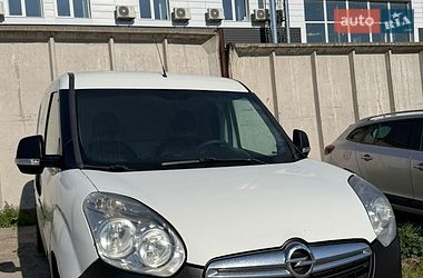Грузовой фургон Opel Combo 2015 в Умани