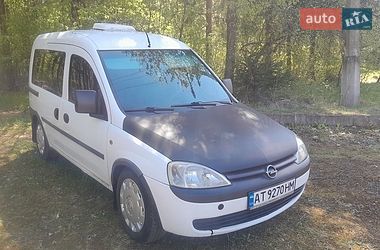 Минивэн Opel Combo 2005 в Рожнятове