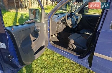 Мінівен Opel Combo 2005 в Косові