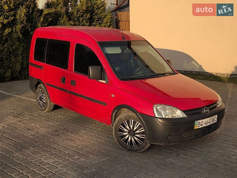 Мінівен Opel Combo 2003 в Почаєві