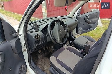 Минивэн Opel Combo 2005 в Черкассах