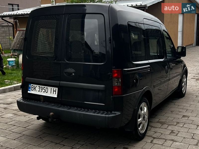 Мінівен Opel Combo 2008 в Рівному