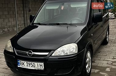 Мінівен Opel Combo 2008 в Рівному