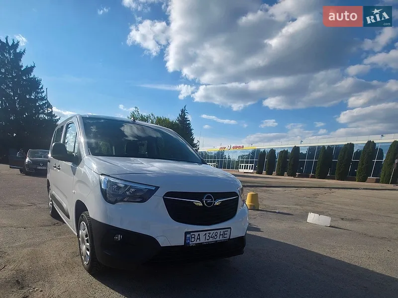 Opel Combo 2024