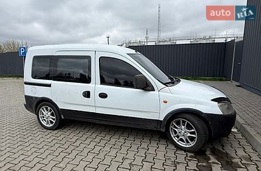 Мінівен Opel Combo 2002 в Коломиї