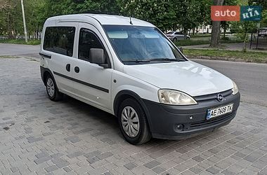 Мінівен Opel Combo 2005 в Дніпрі