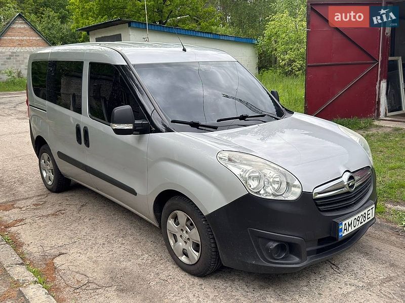 2015 Opel Combo, VIN W0L6ZYC1AF9561322:plate — фото 1 (autoria)