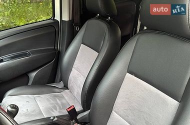 Минивэн Opel Combo 2015 в Житомире