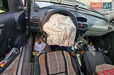 Вантажний фургон Opel Combo 2008 в Баришівка