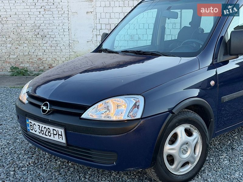 Минивэн Opel Combo 2003 в Дрогобыче