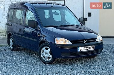 Минивэн Opel Combo 2003 в Дрогобыче