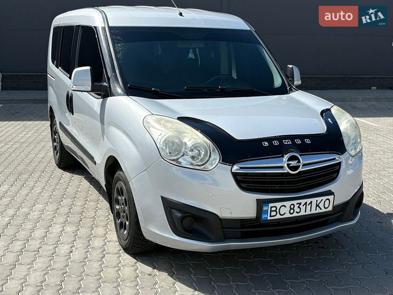 Мінівен Opel Combo 2016 в Бориславі
