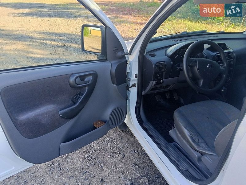Мінівен Opel Combo 2004 в Луцьку