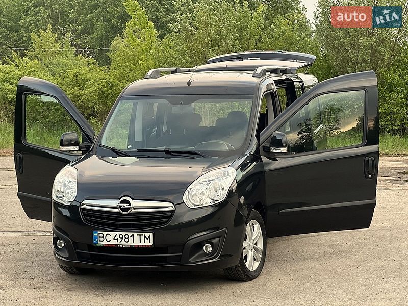 Мінівен Opel Combo 2012 в Дрогобичі