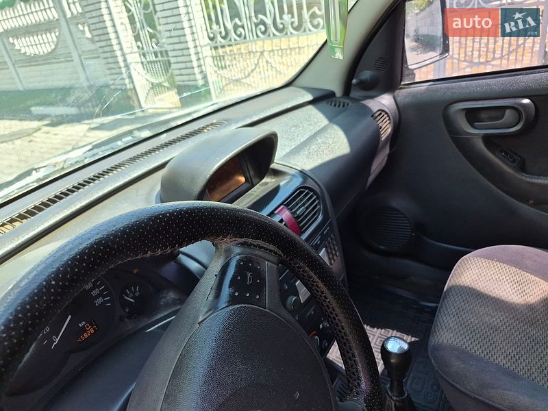 Мінівен Opel Combo 2006 в Чернівцях