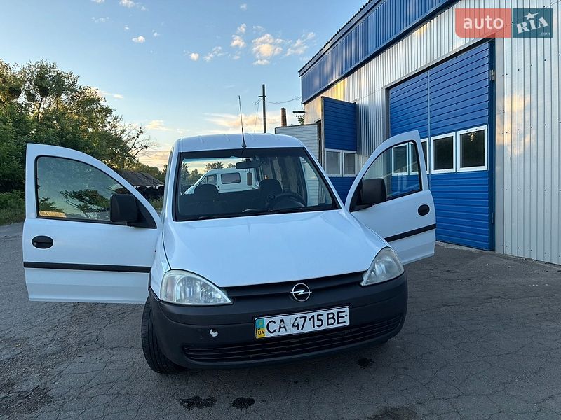 Opel Combo 2005