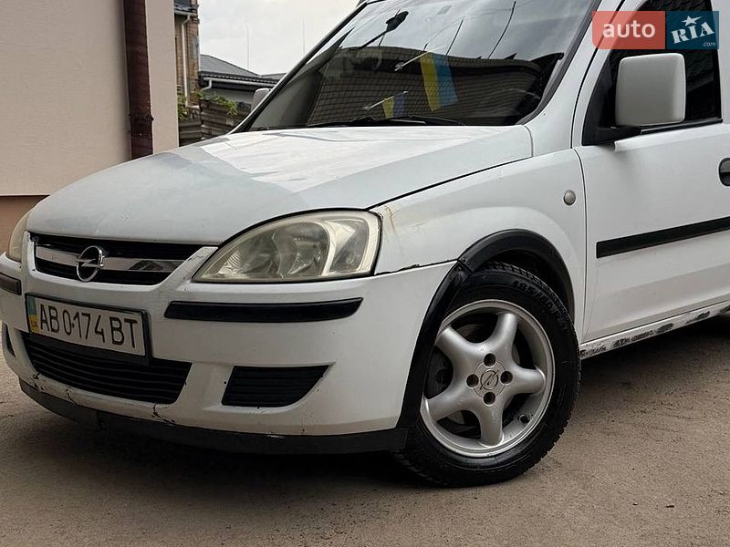 2010 Opel Combo, VIN W0L0XCF25B4133904:plate — фото 1 (autoria)
