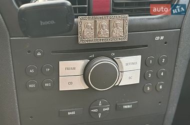 Грузовой фургон Opel Combo 2009 в Ивано-Франковске