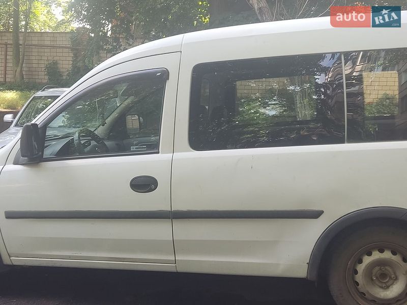 Минивэн Opel Combo 2004 в Кривом Роге фото 2 Минивэн Opel Combo 2004 в Кривом Роге