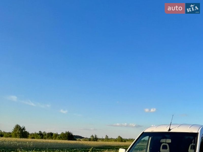 Минивэн Opel Combo 2008 в Владимирце