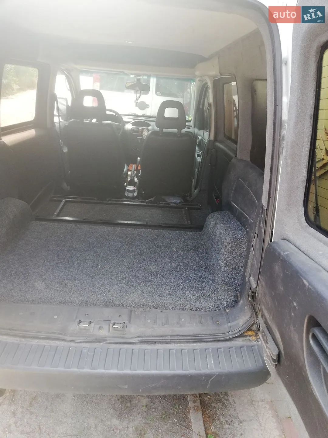 2010 Opel Combo - мініатюра 3