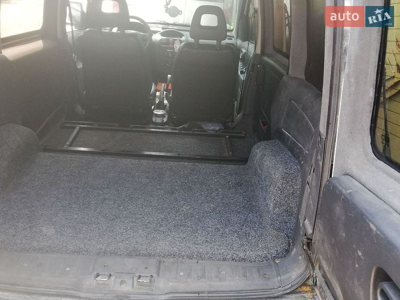 Минивэн Opel Combo 2010 в Броварах