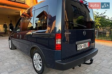 Минивэн Opel Combo 2010 в Ковеле