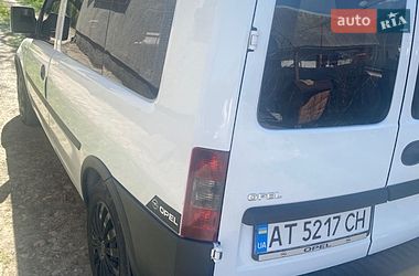 Минивэн Opel Combo 2006 в Коломые