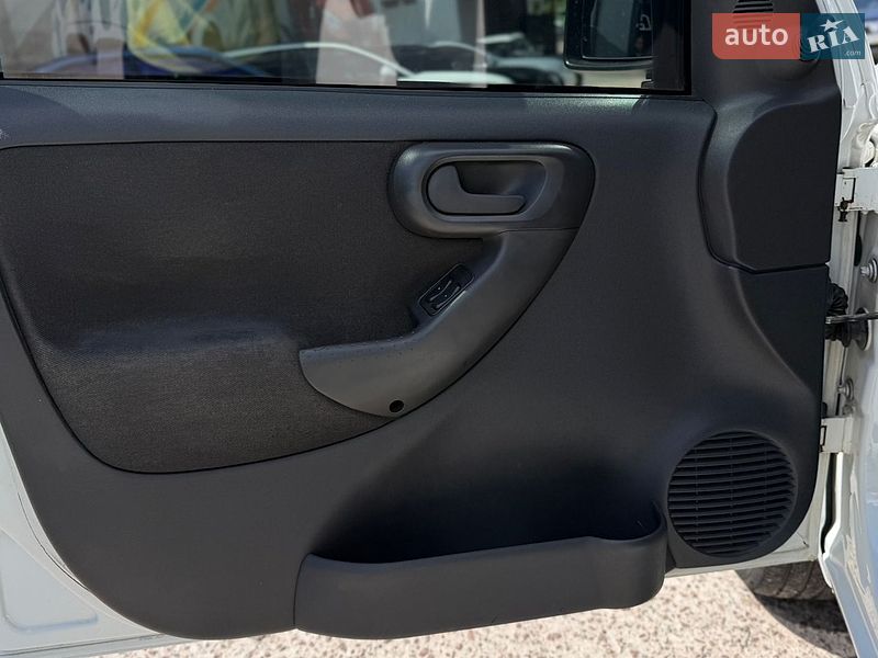 Мінівен Opel Combo 2008 в Житомирі фото 14 Мінівен Opel Combo 2008 в Житомирі