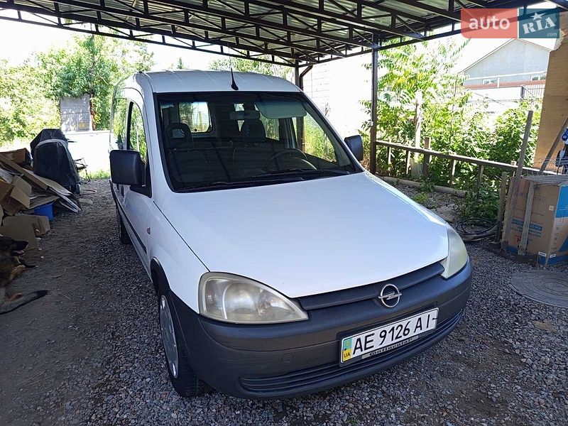Минивэн Opel Combo 2008 в Черноморске
